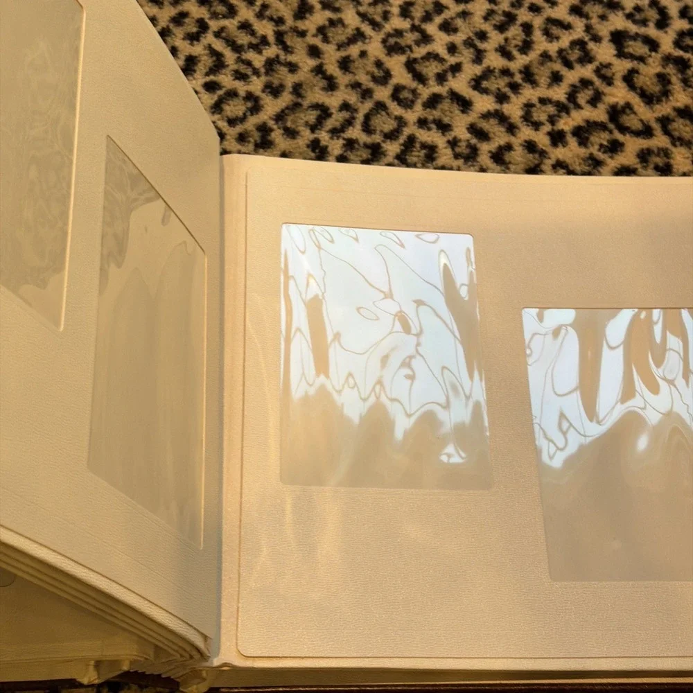 Heritage Beverly Hills Photo Album Top Grain Cowhide Leather 12x12 Gold Leaf VTG